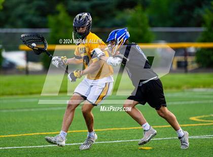 Thumbnail 1 in Lincoln @ Centerville (OHSAA Division I Round 2) photogallery.