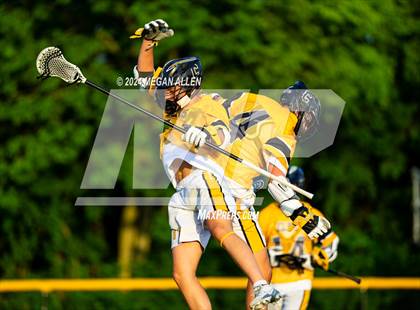 Thumbnail 3 in Lincoln @ Centerville (OHSAA Division I Round 2) photogallery.