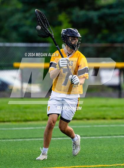 Thumbnail 3 in Lincoln @ Centerville (OHSAA Division I Round 2) photogallery.