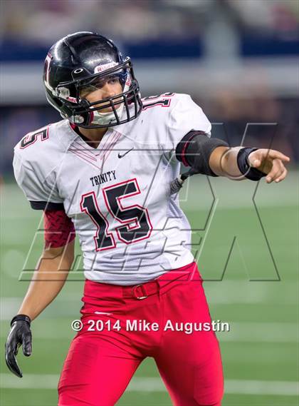 Thumbnail 3 in Plano West vs. Trinity photogallery.