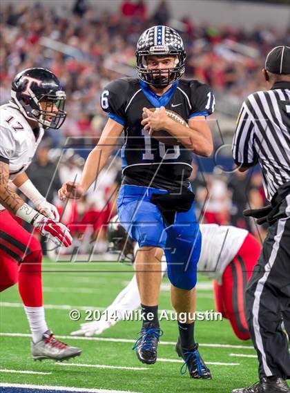 Thumbnail 1 in Plano West vs. Trinity photogallery.