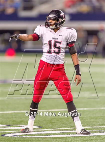 Thumbnail 2 in Plano West vs. Trinity photogallery.