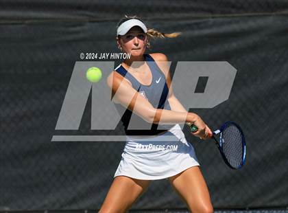 Thumbnail 2 in Allen vs Seven Lakes (UIL 6A Tennis Semifinals) photogallery.
