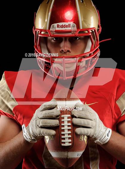 Thumbnail 3 in Centennial Senior Photos photogallery.