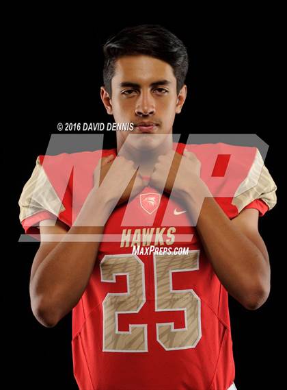 Thumbnail 2 in Centennial Senior Photos photogallery.