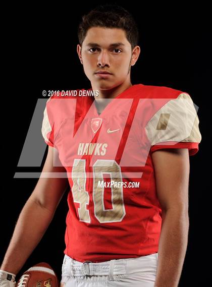Thumbnail 2 in Centennial Senior Photos photogallery.