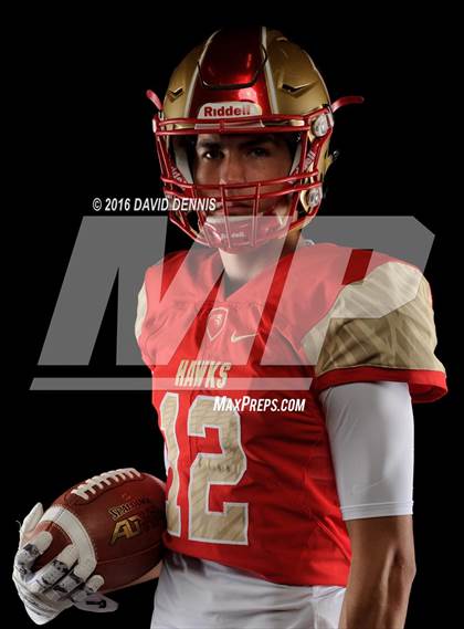 Thumbnail 2 in Centennial Senior Photos photogallery.