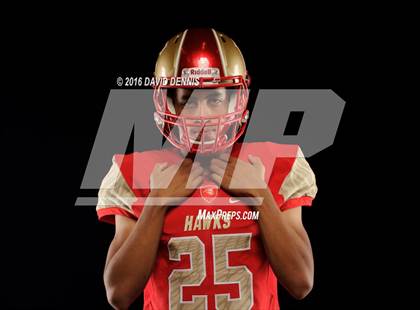 Thumbnail 2 in Centennial Senior Photos photogallery.