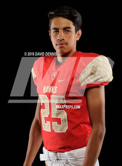 Thumbnail 3 in Centennial Senior Photos photogallery.