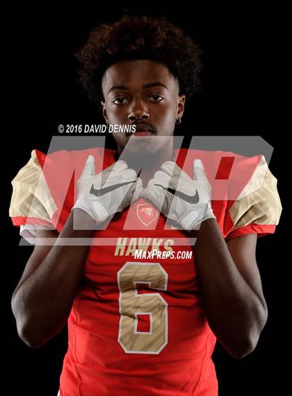 Thumbnail 3 in Centennial Senior Photos photogallery.