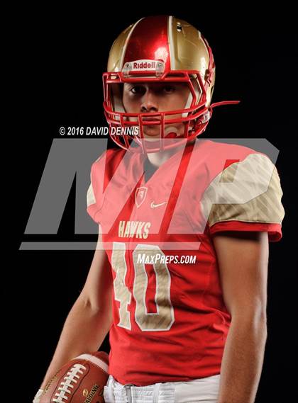 Thumbnail 2 in Centennial Senior Photos photogallery.