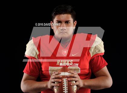 Thumbnail 2 in Centennial Senior Photos photogallery.
