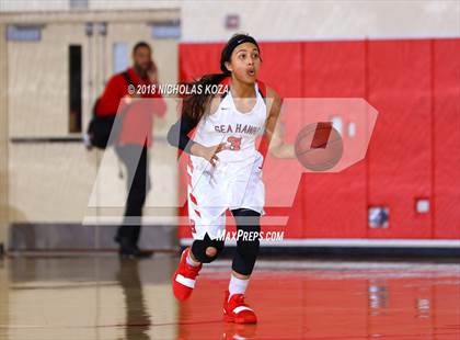 Thumbnail 3 in Redondo vs Windward  (Battle at the Beach) photogallery.