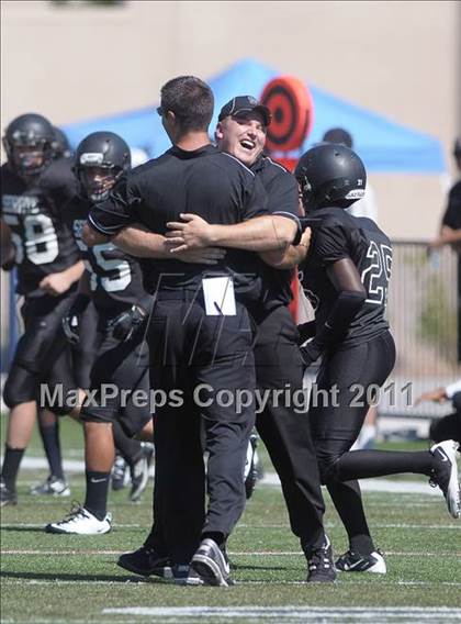 Thumbnail 2 in FR: Servite vs Bishop Gorman photogallery.