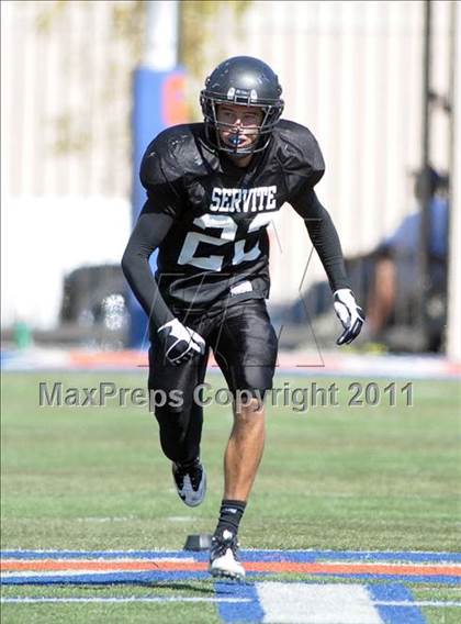 Thumbnail 2 in FR: Servite vs Bishop Gorman photogallery.