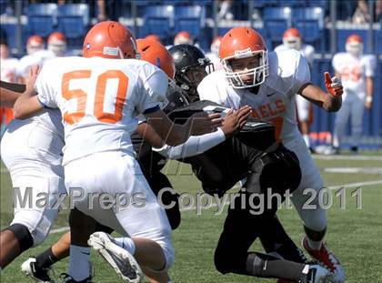 Thumbnail 3 in FR: Servite vs Bishop Gorman photogallery.