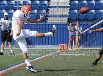 Thumbnail 2 in FR: Servite vs Bishop Gorman photogallery.