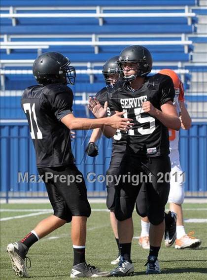 Thumbnail 1 in FR: Servite vs Bishop Gorman photogallery.