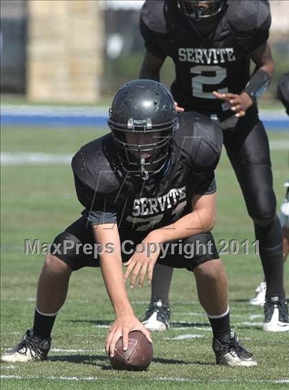 Thumbnail 2 in FR: Servite vs Bishop Gorman photogallery.