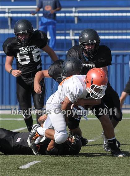 Thumbnail 1 in FR: Servite vs Bishop Gorman photogallery.