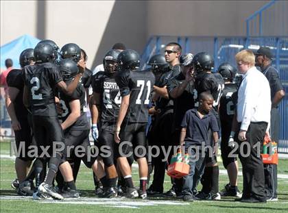 Thumbnail 3 in FR: Servite vs Bishop Gorman photogallery.