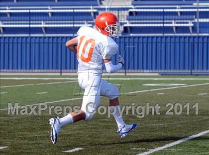Thumbnail 3 in FR: Servite vs Bishop Gorman photogallery.