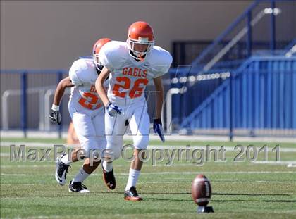 Thumbnail 3 in FR: Servite vs Bishop Gorman photogallery.