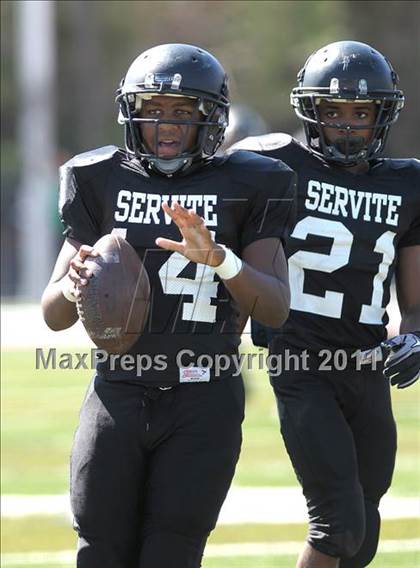 Thumbnail 2 in FR: Servite vs Bishop Gorman photogallery.