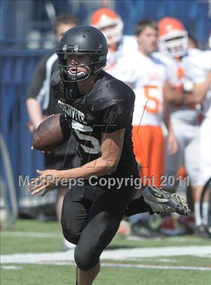 Thumbnail 3 in FR: Servite vs Bishop Gorman photogallery.