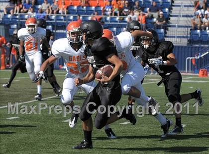 Thumbnail 2 in FR: Servite vs Bishop Gorman photogallery.