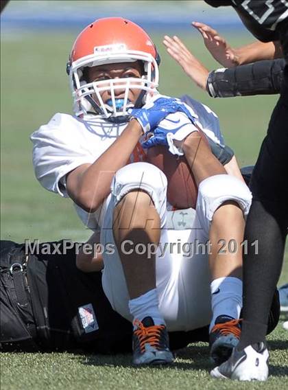 Thumbnail 3 in FR: Servite vs Bishop Gorman photogallery.