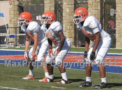 Thumbnail 1 in FR: Servite vs Bishop Gorman photogallery.