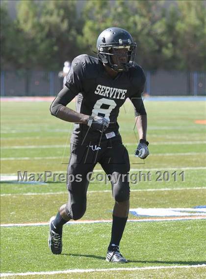 Thumbnail 3 in FR: Servite vs Bishop Gorman photogallery.
