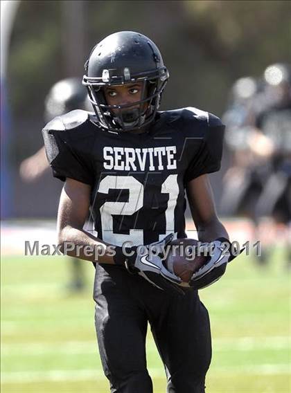 Thumbnail 3 in FR: Servite vs Bishop Gorman photogallery.