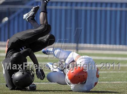 Thumbnail 2 in FR: Servite vs Bishop Gorman photogallery.