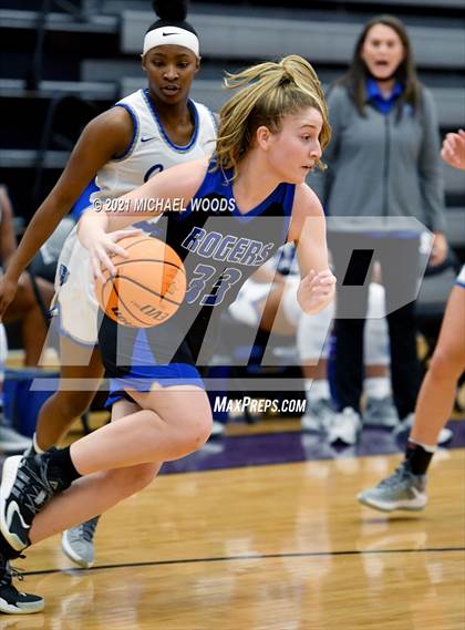 Thumbnail 2 in Conway vs. Rogers (AAA 6A Second Round Playoff) photogallery.