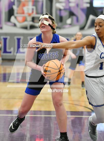 Thumbnail 2 in Conway vs. Rogers (AAA 6A Second Round Playoff) photogallery.