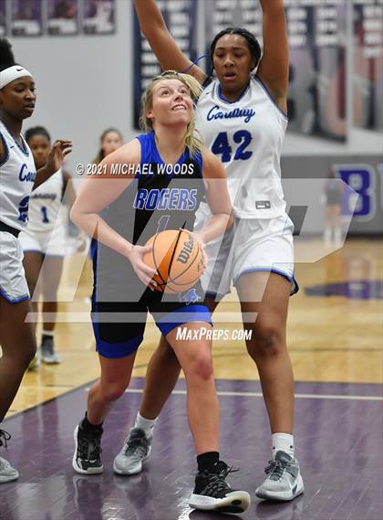 Thumbnail 1 in Conway vs. Rogers (AAA 6A Second Round Playoff) photogallery.