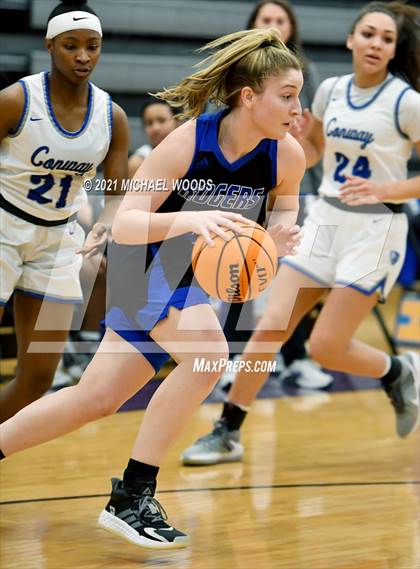Thumbnail 1 in Conway vs. Rogers (AAA 6A Second Round Playoff) photogallery.