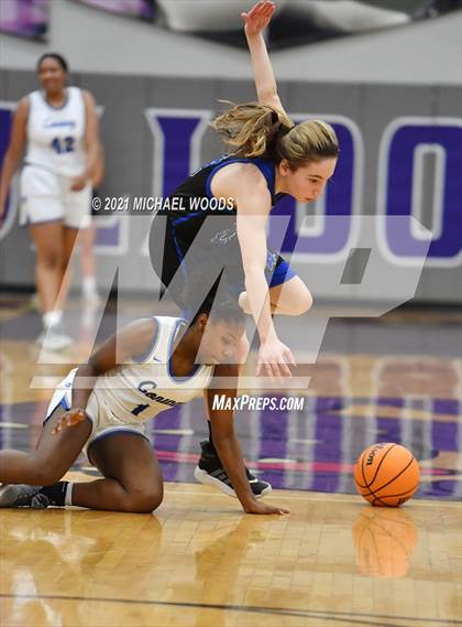 Thumbnail 1 in Conway vs. Rogers (AAA 6A Second Round Playoff) photogallery.