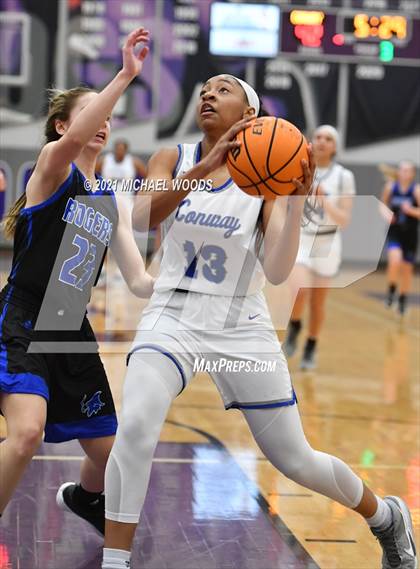 Thumbnail 2 in Conway vs. Rogers (AAA 6A Second Round Playoff) photogallery.