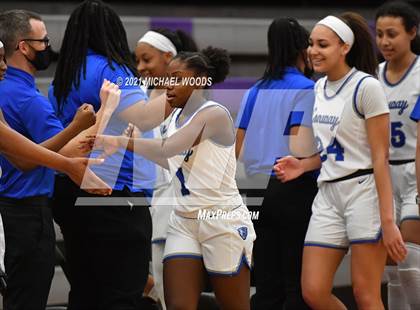 Thumbnail 1 in Conway vs. Rogers (AAA 6A Second Round Playoff) photogallery.