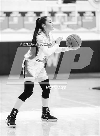 Thumbnail 3 in Etiwanda	@ Harvard-Westlake (CIF SS Open Pool B Simi Final) photogallery.
