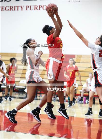 Thumbnail 3 in Etiwanda	@ Harvard-Westlake (CIF SS Open Pool B Simi Final) photogallery.
