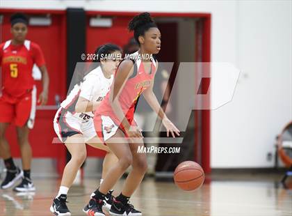 Thumbnail 3 in Etiwanda	@ Harvard-Westlake (CIF SS Open Pool B Simi Final) photogallery.