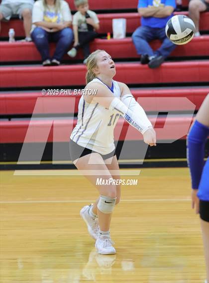 Thumbnail 3 in Crooksville @ West Muskingum photogallery.