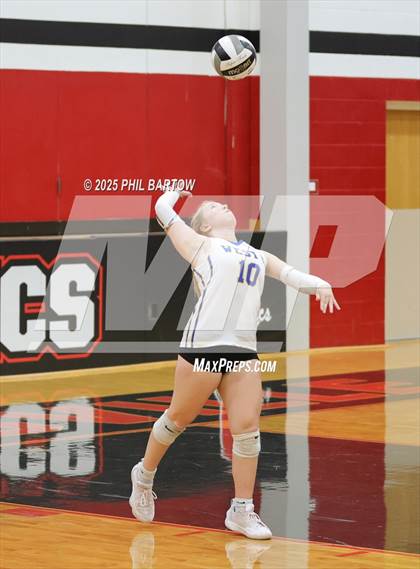 Thumbnail 2 in Crooksville @ West Muskingum photogallery.