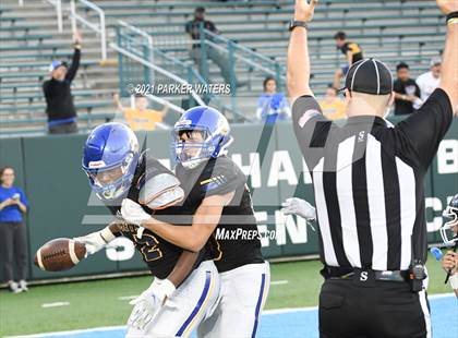 Thumbnail 3 in Lafayette Christian Academy vs. St. Charles Catholic (LHSAA 2A Final) photogallery.