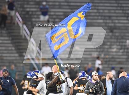 Thumbnail 2 in Lafayette Christian Academy vs. St. Charles Catholic (LHSAA 2A Final) photogallery.