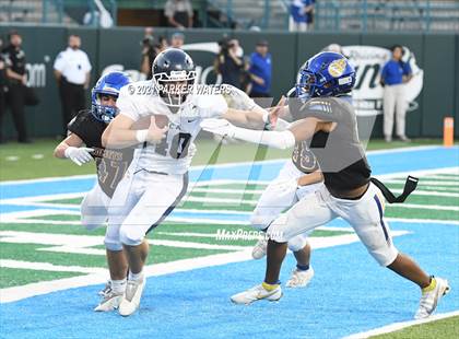 Thumbnail 3 in Lafayette Christian Academy vs. St. Charles Catholic (LHSAA 2A Final) photogallery.